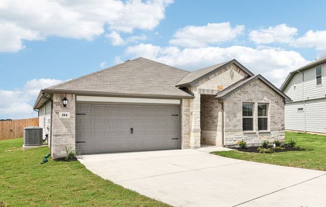 Home for sale at 104 Shelton Pass in Cibolo, TX — photo 4