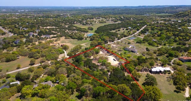 rental at 421 Lake Side Cir in Boerne, TX — photo 4