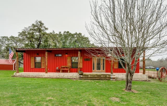 Home for sale at 1077 C Rd in Sutherland Springs, TX — photo 2