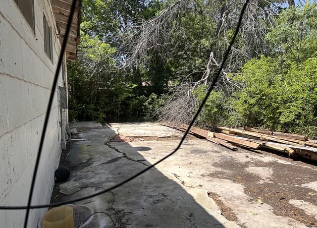 3-bedroom rental at 1011 Shadwell in San Antonio, TX — photo 5