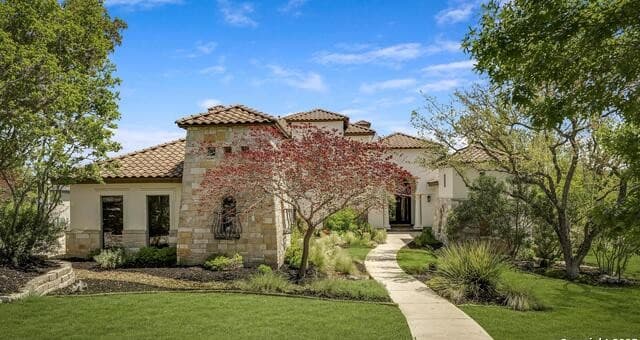 4-bedroom rental at 307 Augusta in Boerne, TX — photo 2