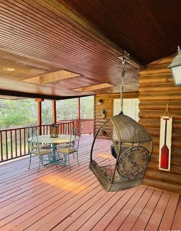 3-bedroom rental at 272 N Lakeshore Dr in Bandera, TX — photo 3