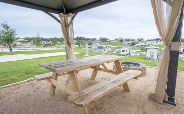 rental at 5386 Ranch Road 1376 #102 in Fredericksburg, TX — photo 3