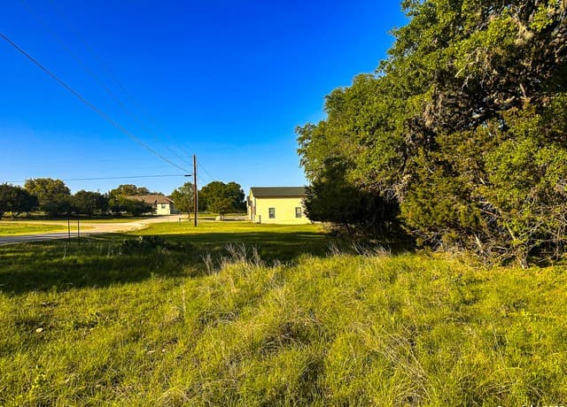 rental at LOT 12 Brown Saddle in Bandera, TX — photo 2