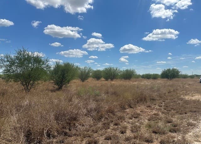 rental at TBD Post Oak in Floresville, TX — photo 4