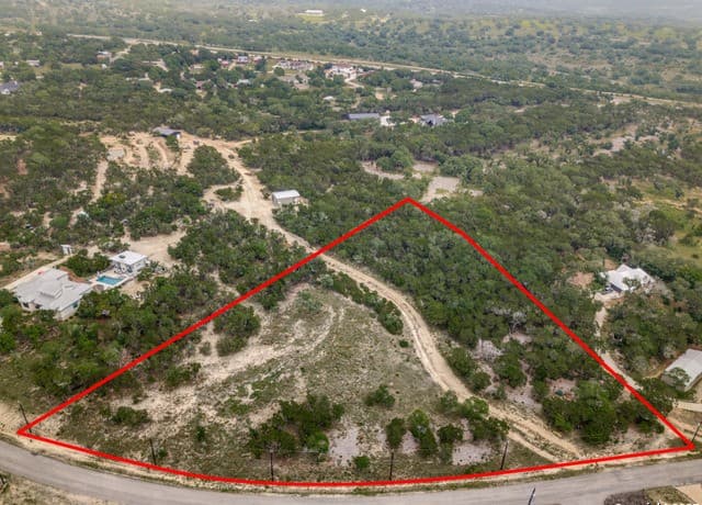 rental at LOT 20 Canyon Forest in Helotes, TX — photo 2