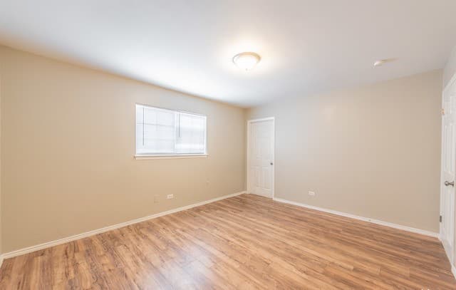 2-bedroom rental at 615 Vance Jackson Rd Unit 101 in San Antonio, TX — photo 5