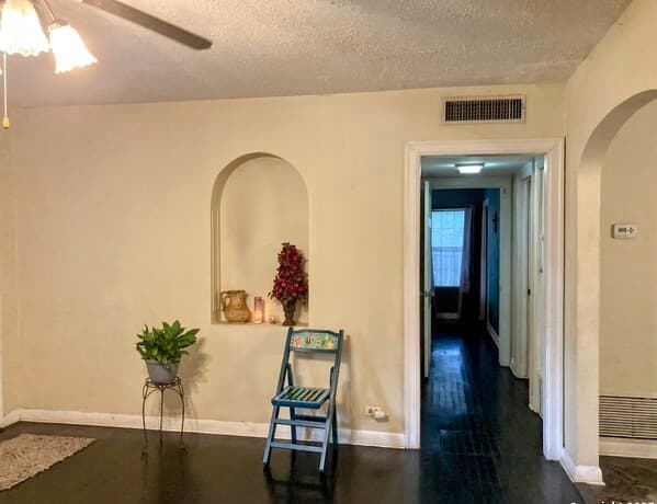 3-bedroom rental at 724 Holmgreen in San Antonio, TX — photo 5