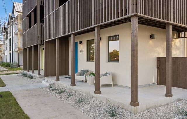 3-bedroom rental at 502 McMonigal in San Antonio, TX — photo 2
