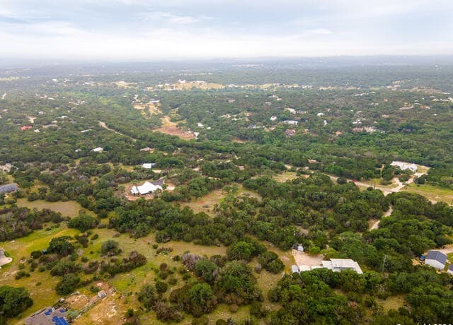 rental at 5028 Tanglewood Trail in Spring Branch, TX — photo 5
