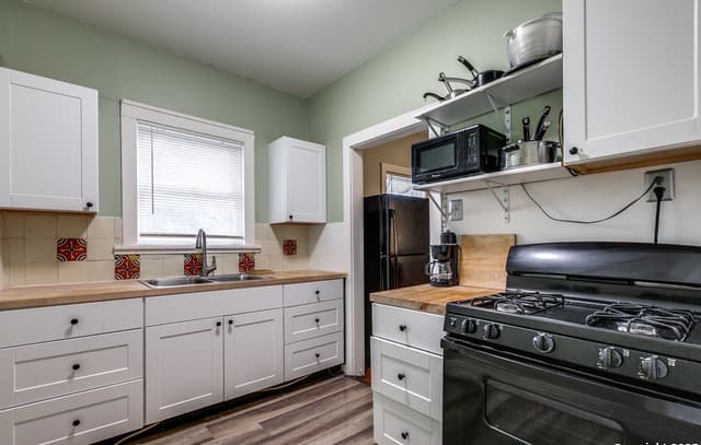 rental at 765 Fulton in San Antonio, TX — photo 5