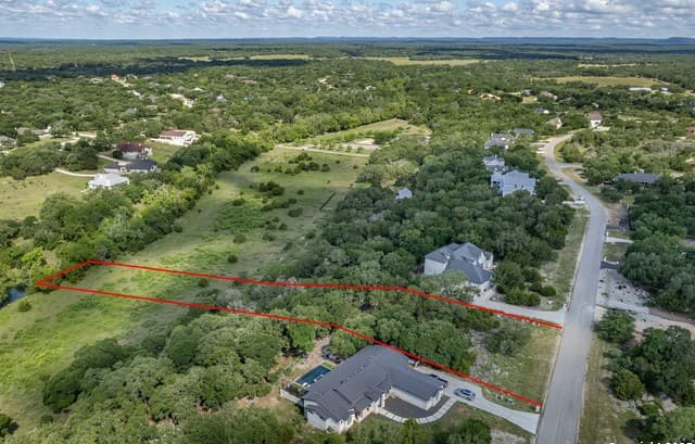 rental at 423 Rittimann in Spring Branch, TX — photo 2
