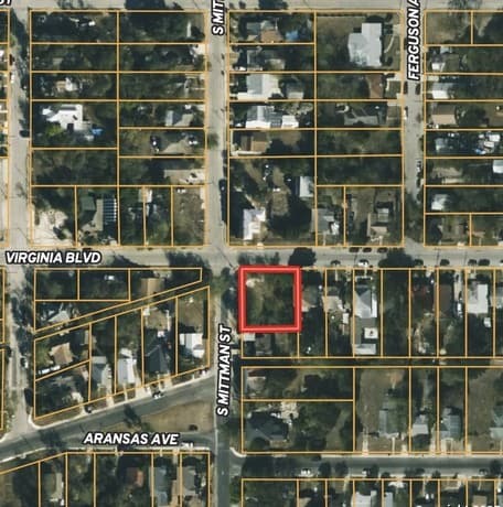 rental at 902 S Mittman St in San Antonio, TX — photo 5