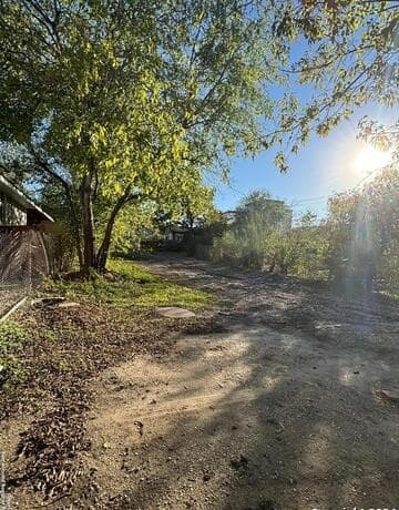 rental at 2606 E Commerce St in San Antonio, TX — photo 4