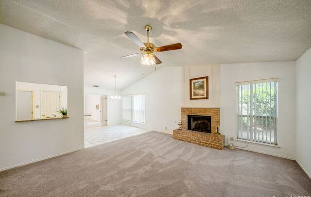 3-bedroom rental at 12138 W Lemon Blossom in San Antonio, TX — photo 4