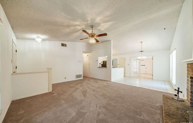 3-bedroom rental at 12138 W Lemon Blossom in San Antonio, TX — photo 5