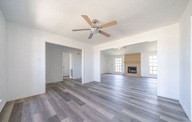 3-bedroom rental at 475 Fm 2200 in Devine, TX — photo 4