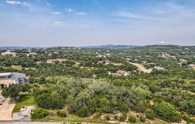 rental at 227 Champions Ridge in Spring Branch, TX — photo 2