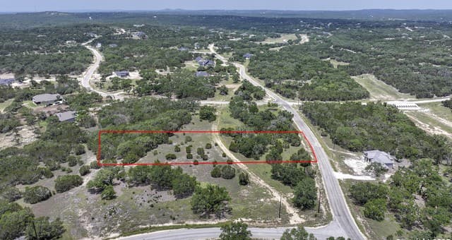 rental at 314 Serenity Pass in Spring Branch, TX — photo 4