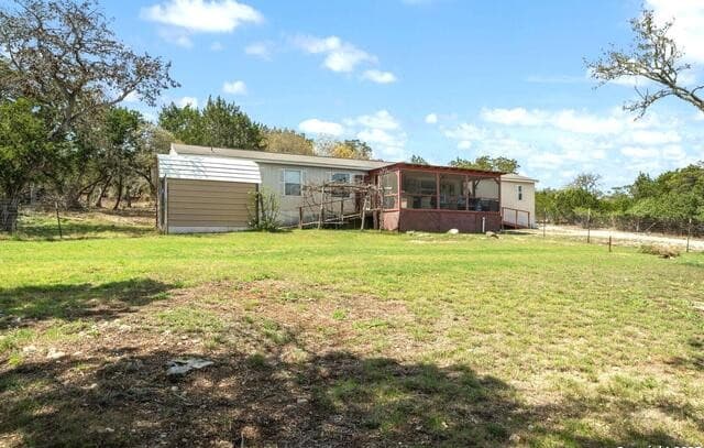 3-bedroom rental at 1133 Horseshoe Falls in Bandera, TX — photo 3