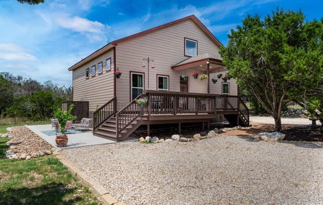 Home for sale at 3363 English Crossing in Bandera, TX — photo 2