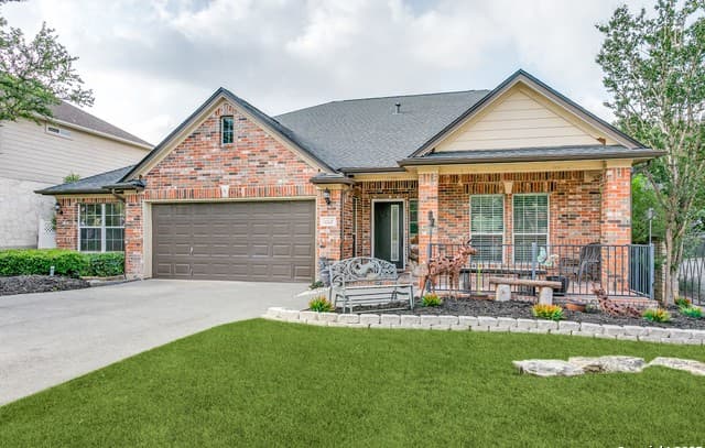 3-bedroom home for sale at 1002 Alpine Pond in San Antonio TX