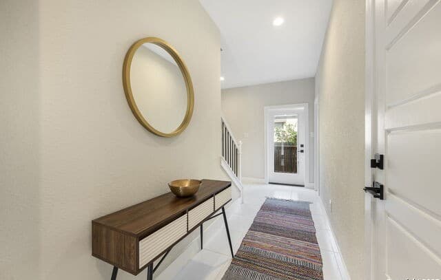 Home for sale at 1618 W Lawndale #2 in San Antonio, TX — photo 4