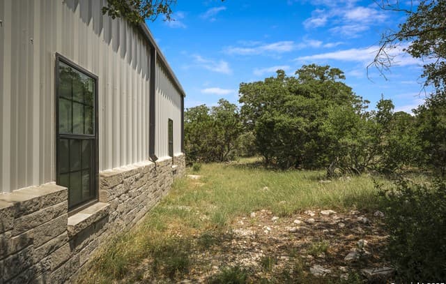 rental at 37 Sabinas Ridge Rd in Boerne, TX — photo 3