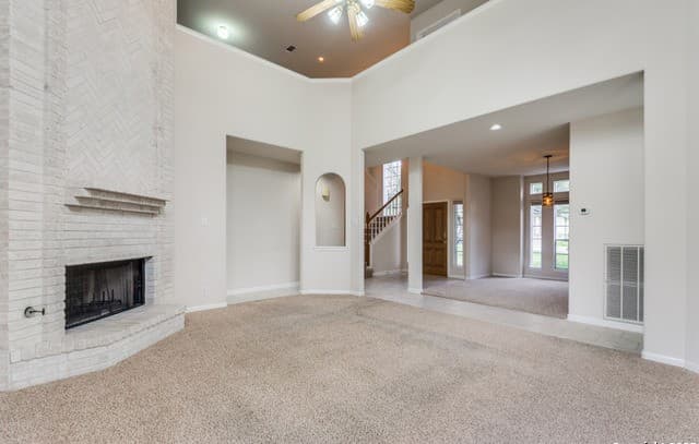 3-bedroom rental at 2614 Inwood View in San Antonio, TX — photo 5