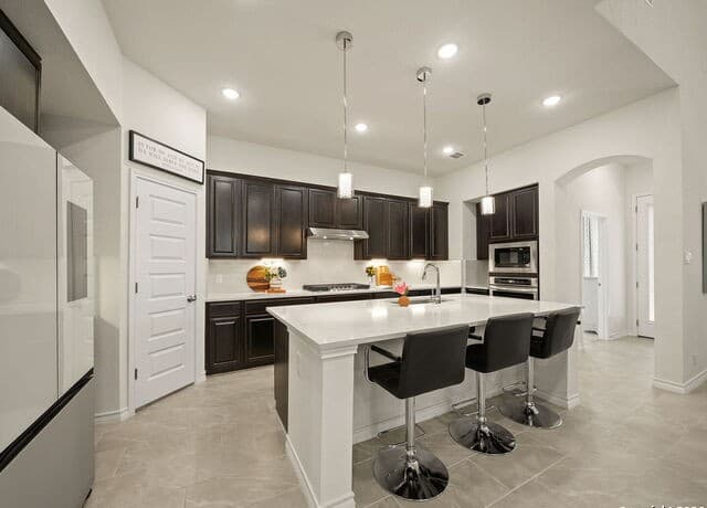 4-bedroom rental at 10812 Bango Farms in San Antonio, TX — photo 4