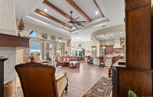 3-bedroom rental at 176 Hidden Valley in Bandera, TX — photo 5