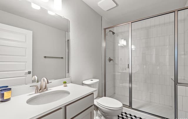 3-bedroom rental at 415 Ira Ave Unit UNIT 2102 in San Antonio, TX — photo 5