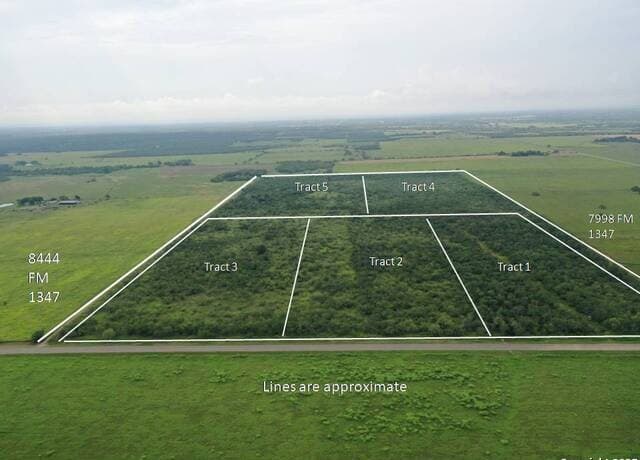 rental at TRACT 4 Fm 1347 in Stockdale, TX — photo 2