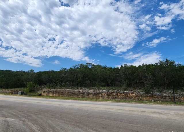rental at 502 Winding Ravine in San Antonio, TX — photo 5