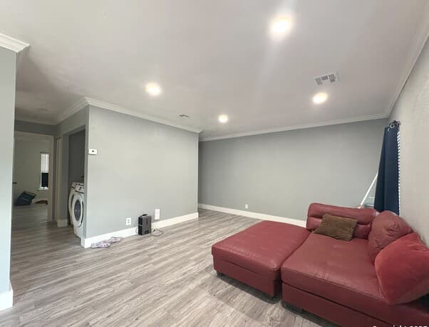 1-bedroom rental at 1215 Klondike in San Antonio, TX — photo 4