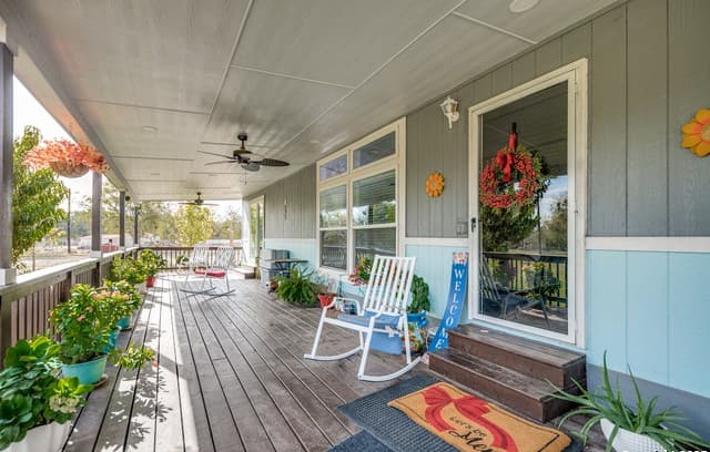 4-bedroom rental at 14711 Sycamore Crossing in San Antonio, TX — photo 3