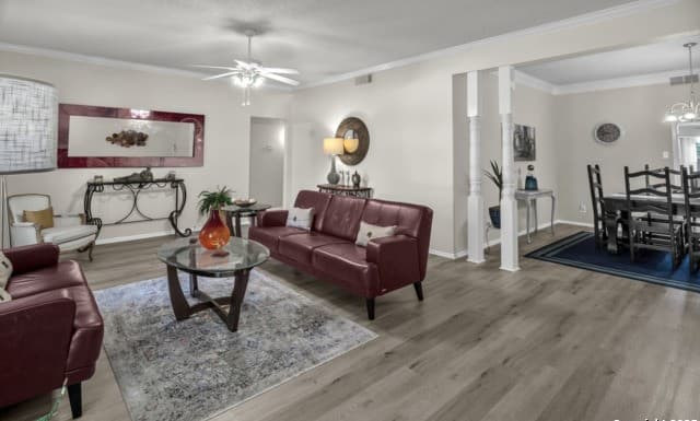 2-bedroom rental at 1819 Babcock Unit 605 in San Antonio, TX — photo 4