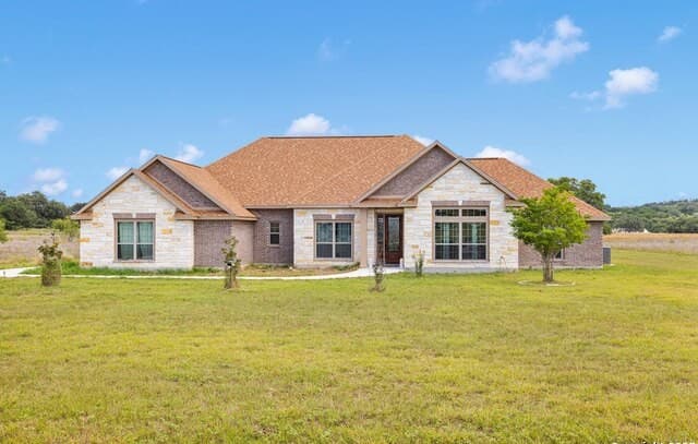 3-bedroom rental at 440 Brushy Creek Trail in Bandera, TX — photo 1