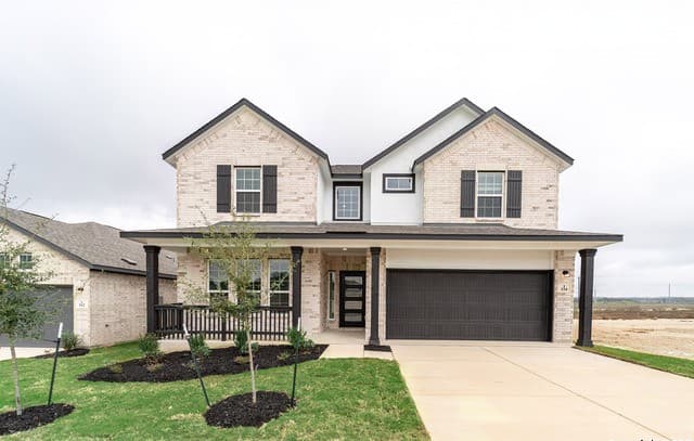5-bedroom home for sale at 154 Ednie Ln in Mico TX