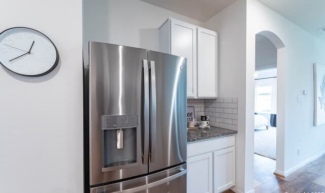 4-bedroom rental at 4936 Hawkwell Ln in San Antonio, TX — photo 5