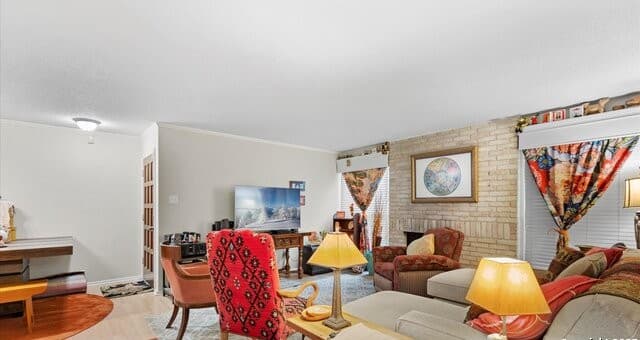 3-bedroom rental at 2300 Nacogdoches Unit O-160 in San Antonio, TX — photo 5