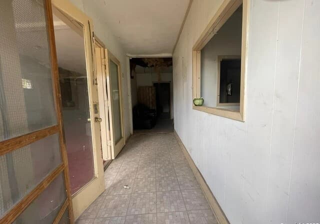 1-bedroom rental at 217 2nd in Kenedy, TX — photo 2