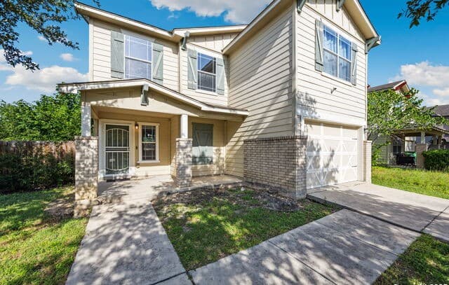 3-bedroom rental at 8810 Mesa in San Antonio, TX — photo 2