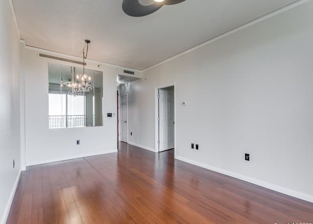 1-bedroom rental at 1 Towers Park Ln Unit 1803 in San Antonio, TX — photo 3
