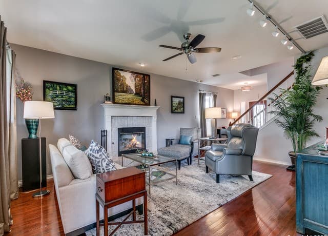 3-bedroom rental at 1422 Pinnacle Falls in San Antonio, TX — photo 5