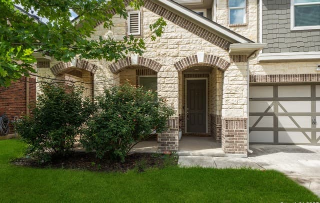 Home for sale at 11312 Red Oak Turn in Helotes, TX — photo 4