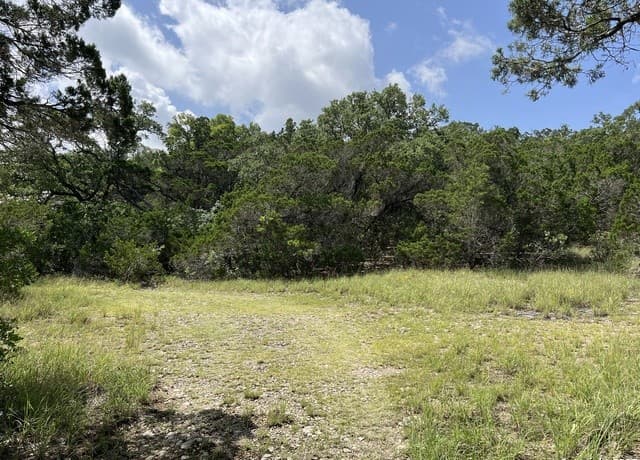 Home for sale at 19031 Bandera Rd in Helotes, TX — photo 5