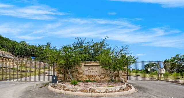 rental at 8619 San Fidel Way in San Antonio, TX — photo 2