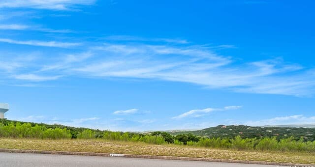 rental at 8619 San Fidel Way in San Antonio, TX — photo 3