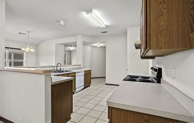 3-bedroom rental at 13218 Regency Forest in San Antonio, TX — photo 1